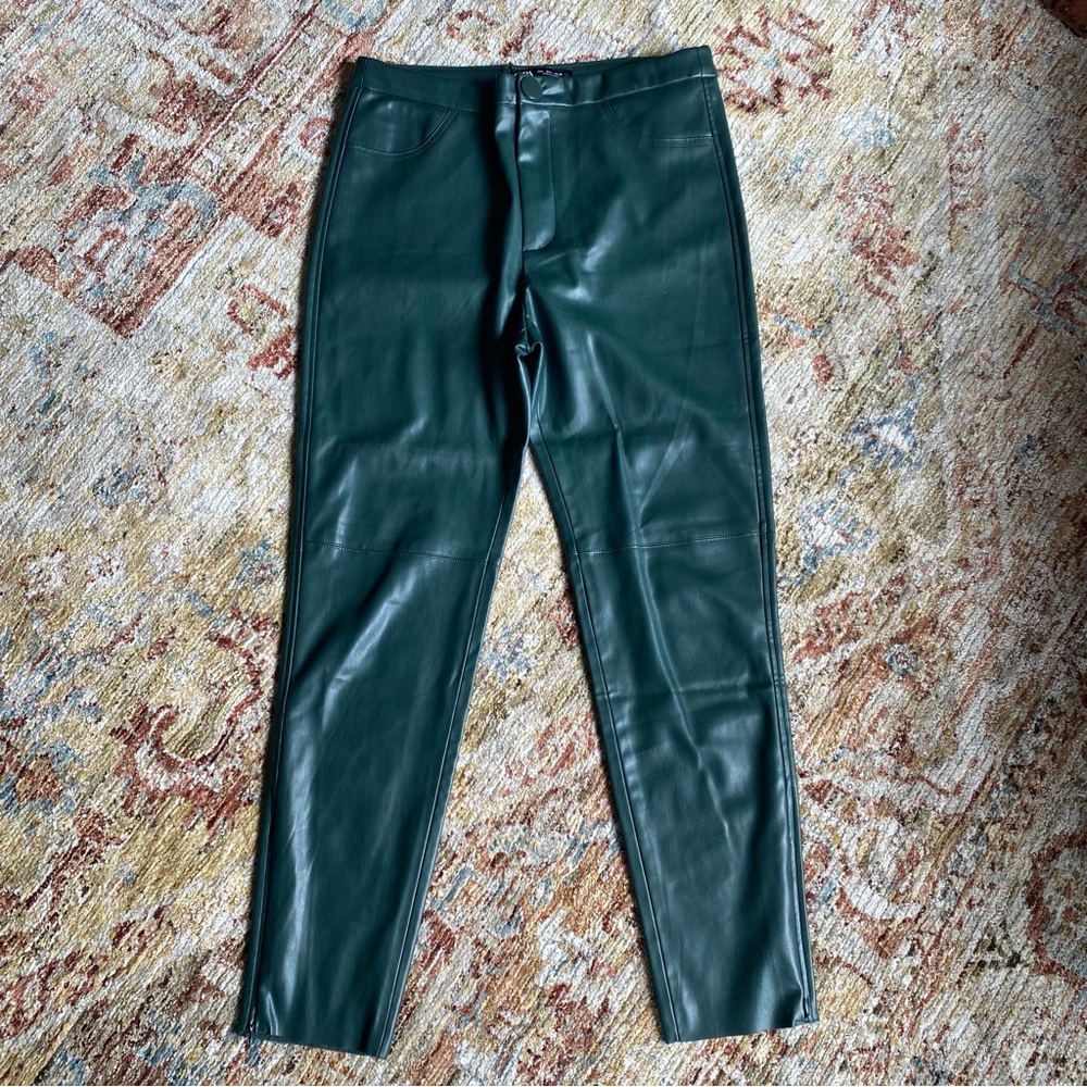 ZARA Hunter Green Vegan Leather WOMENS  Pants